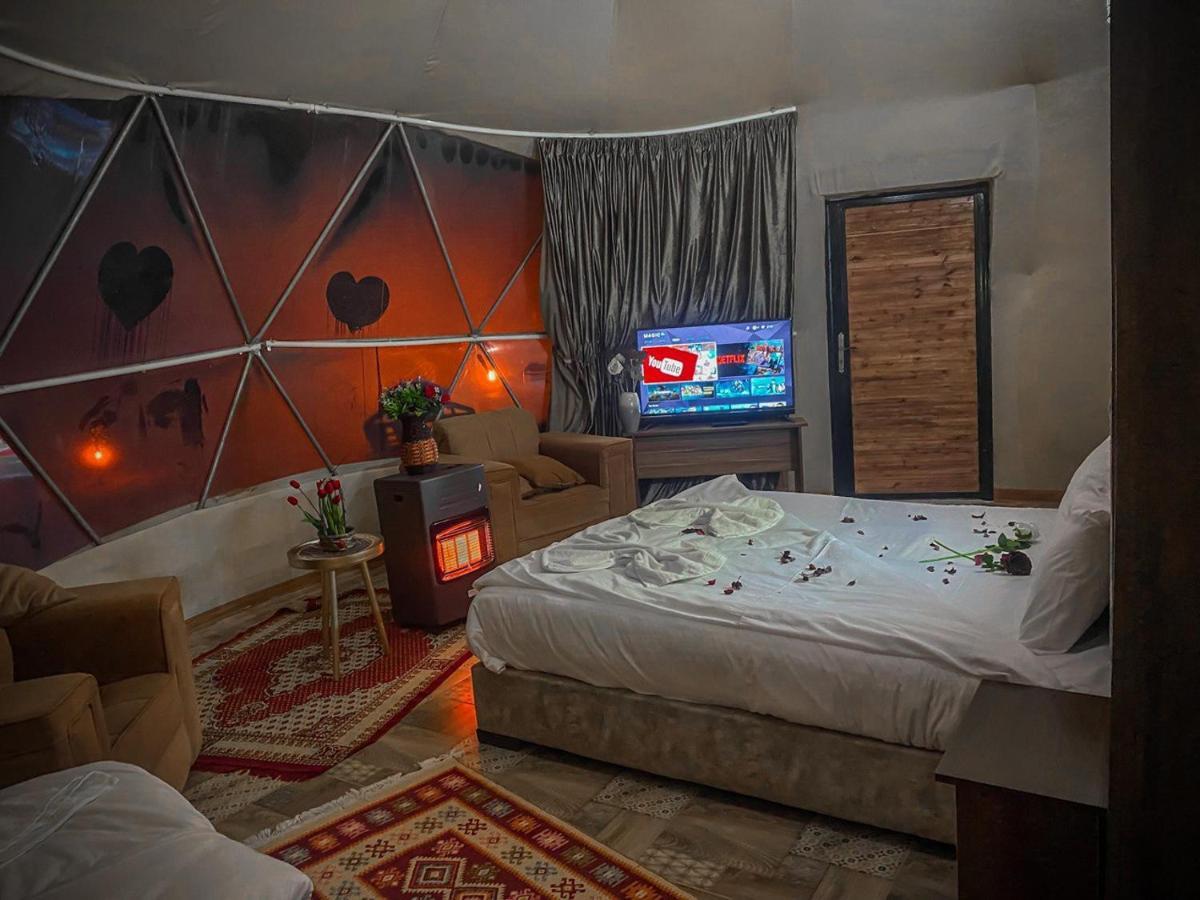 Warm Bubble Camp