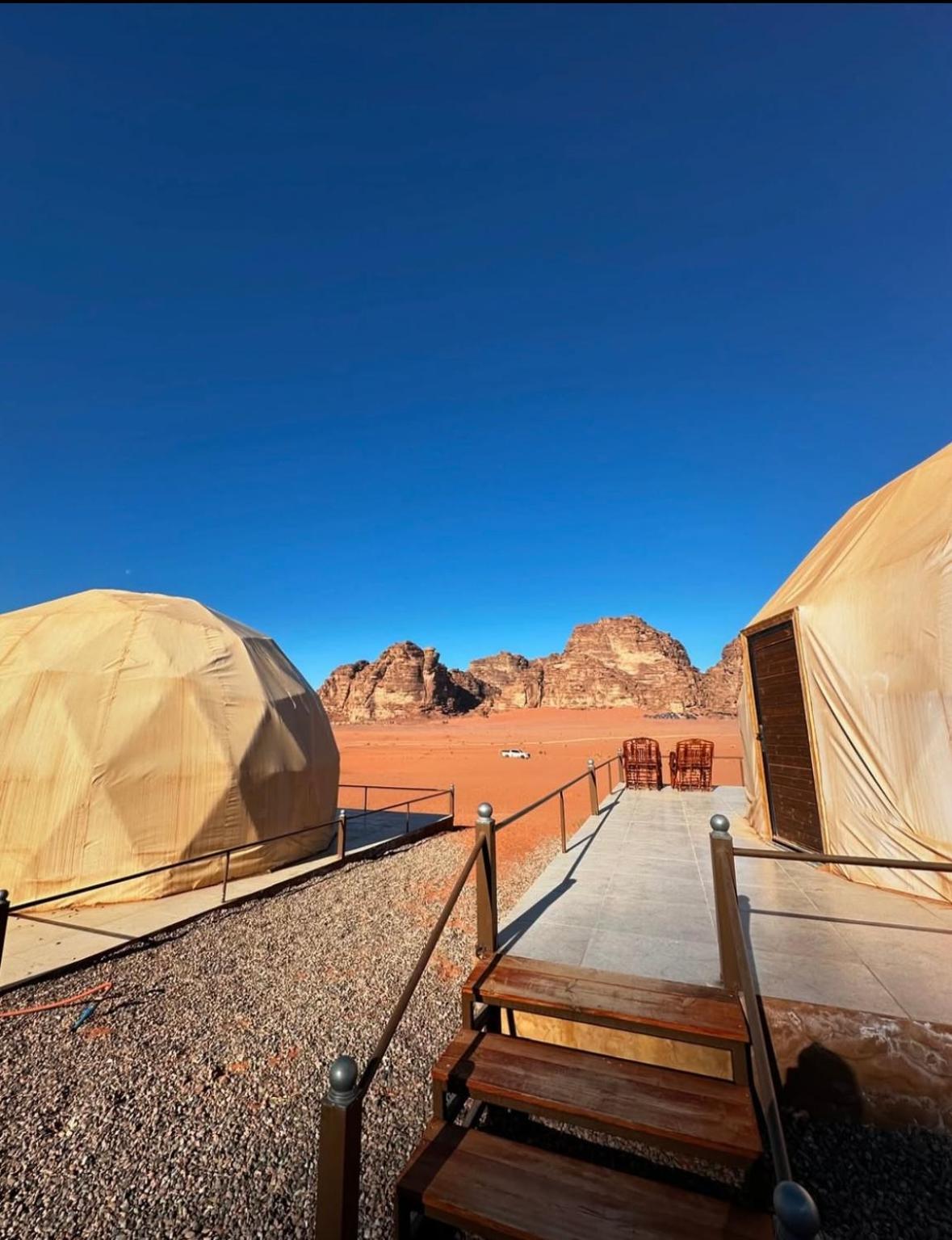 Tente de luxe Warm Bubble Camp